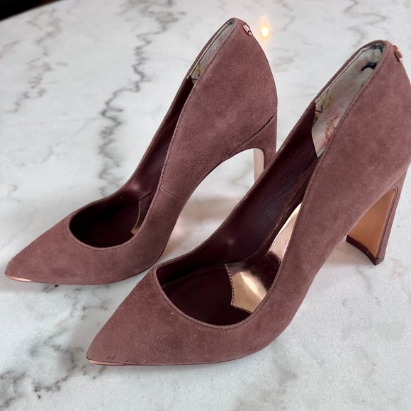 TED BAKER Bubeli Brown Suede Leather Pointed Toe Wide Heel Pumps 37.5 NEW - Picture 1 of 6